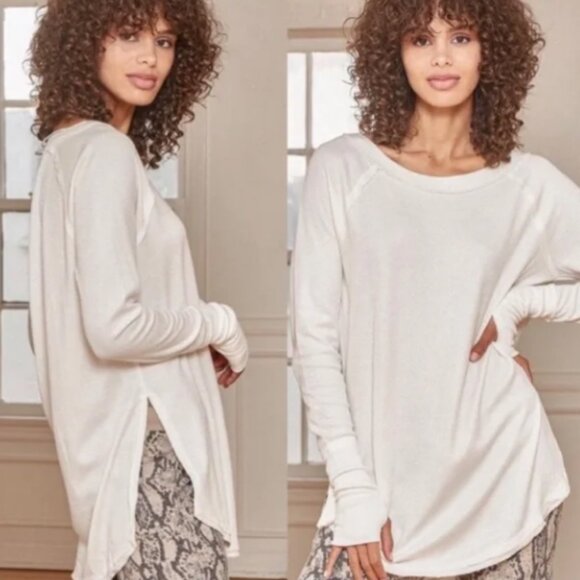 WE THE FREE WHITE SNOWY THERMAL LONG TOP - Picture 1 of 8